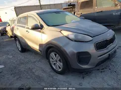 KNDPM3AC7H7102881 2017 KIA SPORTAGE