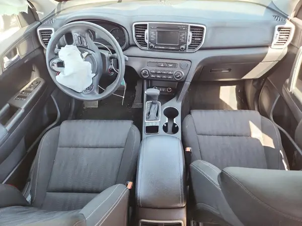 KNDPM3AC7H7105408 2017 KIA SPORTAGE - Image 8