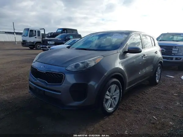 KNDPM3AC7H7157203 2017 KIA SPORTAGE - Image 2