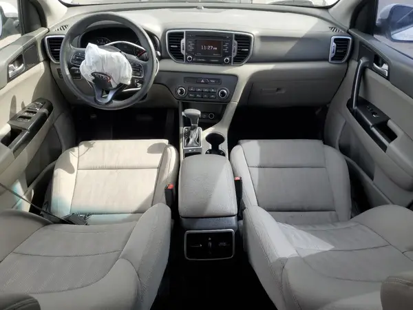 KNDPM3AC7H7165740 2017 KIA SPORTAGE - Image 8