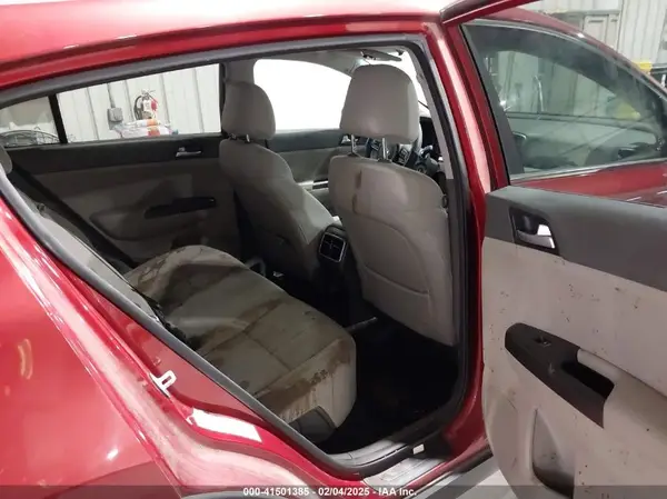 KNDPM3AC7H7186412 2017 KIA SPORTAGE - Image 8