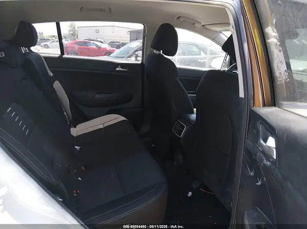 KNDPM3AC7H7205900 2017 KIA SPORTAGE - Image 8