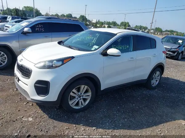 KNDPM3AC7H7224608 2017 KIA SPORTAGE - Image 2