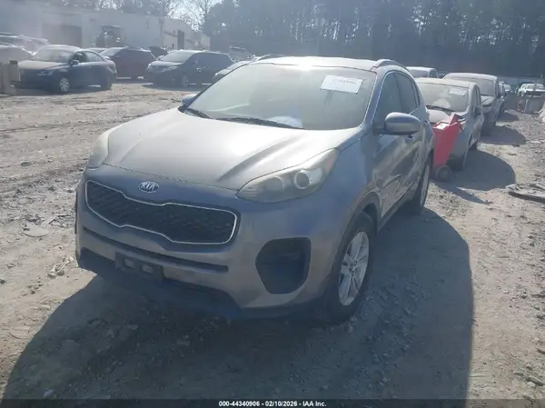 KNDPM3AC7H7240596 2017 KIA SPORTAGE - Image 2