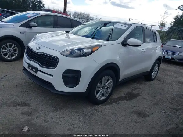 KNDPM3AC7J7315528 2018 KIA SPORTAGE - Image 2