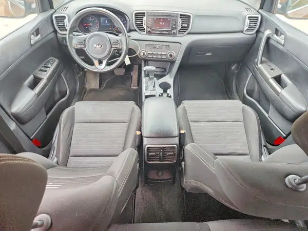 KNDPM3AC7J7318672 2018 KIA SPORTAGE - Image 8