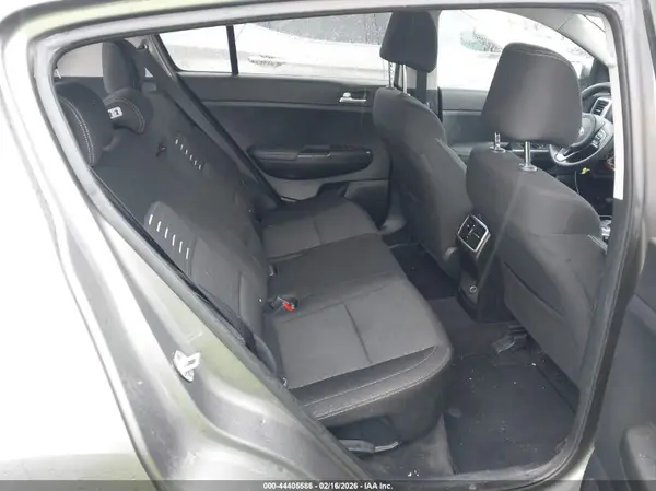 KNDPM3AC7J7331146 2018 KIA SPORTAGE - Image 8