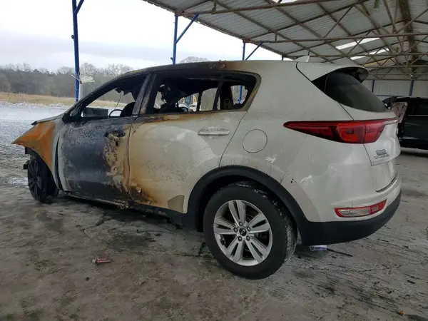KNDPM3AC7J7332460 2018 KIA SPORTAGE - Image 2