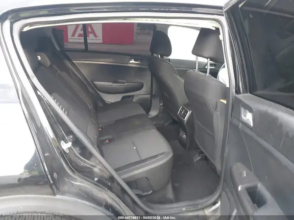 KNDPM3AC7J7337156 2018 KIA SPORTAGE - Image 8