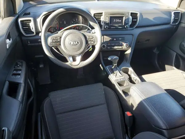 KNDPM3AC7J7338484 2018 KIA SPORTAGE - Image 8