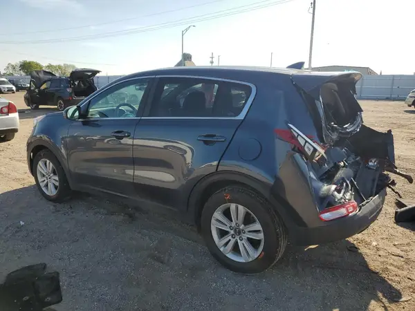 KNDPM3AC7J7338811 2018 KIA SPORTAGE - Image 2