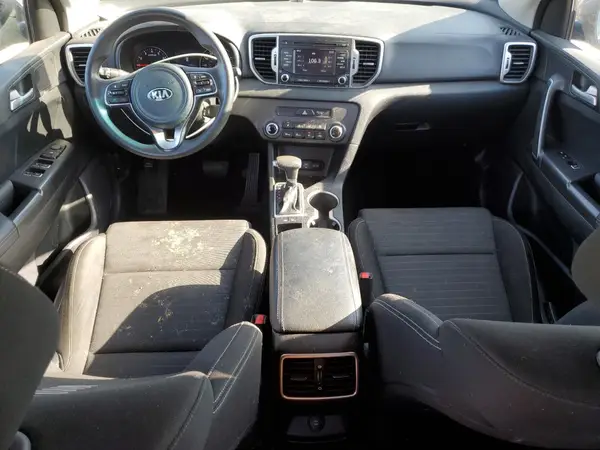 KNDPM3AC7J7338811 2018 KIA SPORTAGE - Image 8