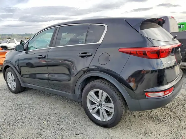 KNDPM3AC7J7341305 2018 KIA SPORTAGE - Image 2