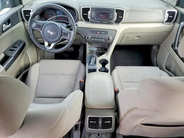 KNDPM3AC7J7341305 2018 KIA SPORTAGE - Image 8