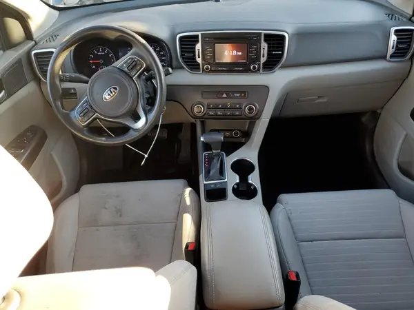 KNDPM3AC7J7348111 2018 KIA SPORTAGE - Image 8