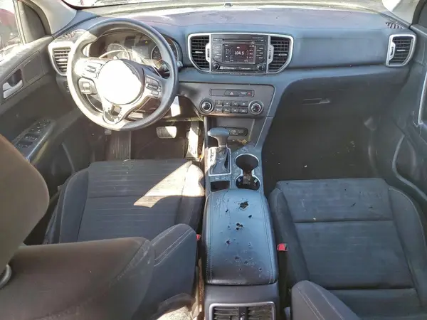KNDPM3AC7J7348299 2018 KIA SPORTAGE - Image 8
