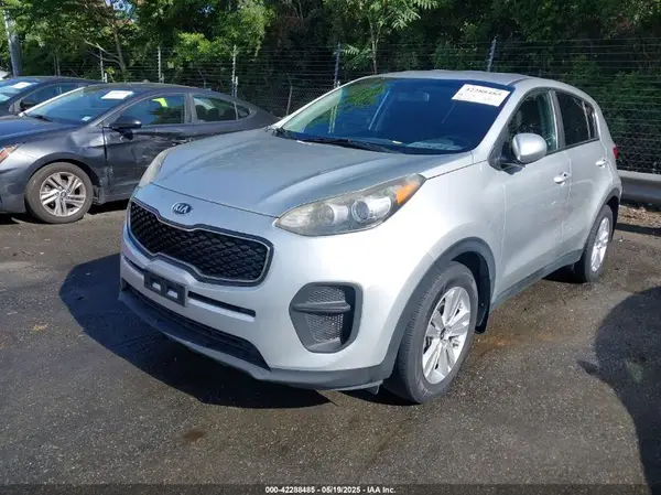 KNDPM3AC7J7367094 2018 KIA SPORTAGE - Image 2