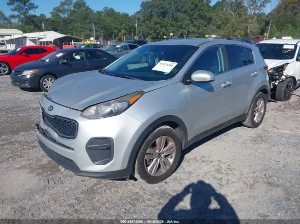 KNDPM3AC7J7375180 2018 KIA SPORTAGE - Image 2
