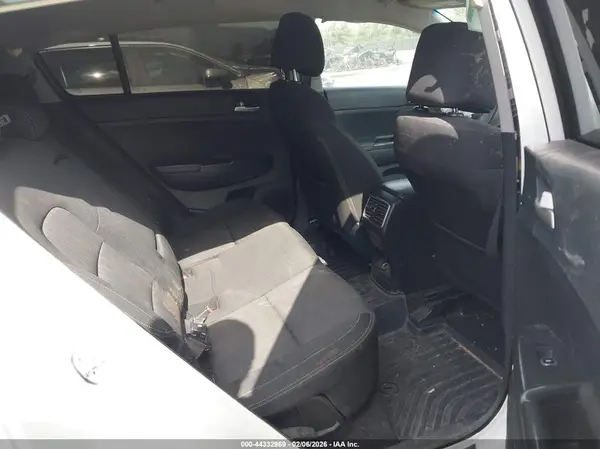 KNDPM3AC7J7382016 2018 KIA SPORTAGE - Image 8