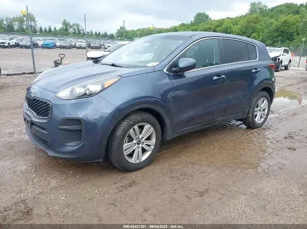 KNDPM3AC7J7383702 2018 KIA SPORTAGE - Image 2
