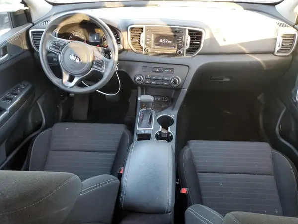 KNDPM3AC7J7384221 2018 KIA SPORTAGE - Image 8