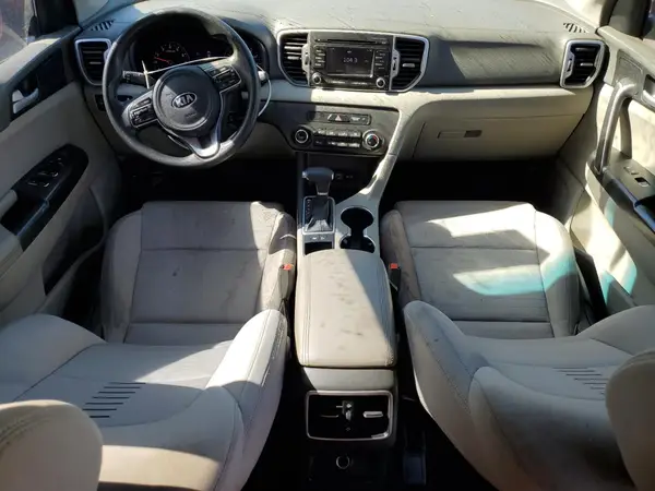 KNDPM3AC7J7413412 2018 KIA SPORTAGE - Image 8