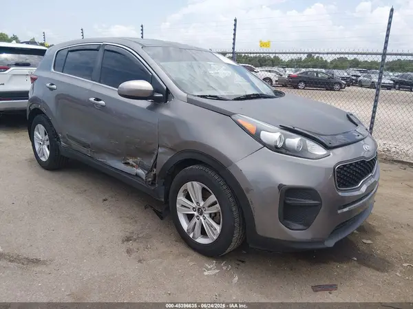 KNDPM3AC7J7444983 2018 KIA SPORTAGE - Image 1