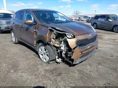 KNDPM3AC7J7447494 2018 KIA SPORTAGE