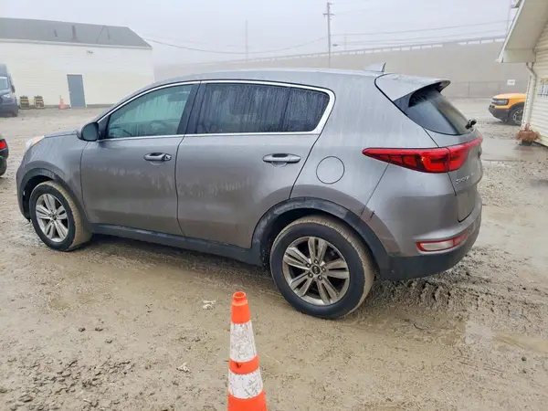 KNDPM3AC7J7454817 2018 KIA SPORTAGE - Image 2