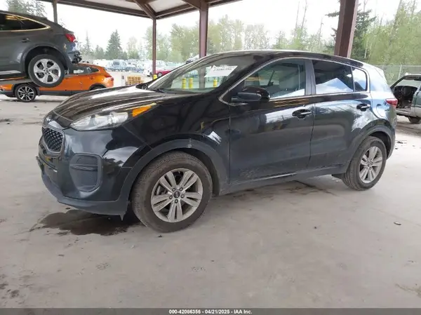 KNDPM3AC7J7463078 2018 KIA SPORTAGE - Image 2