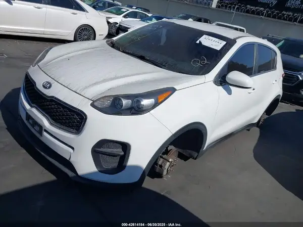 KNDPM3AC7J7485369 2018 KIA SPORTAGE - Image 2