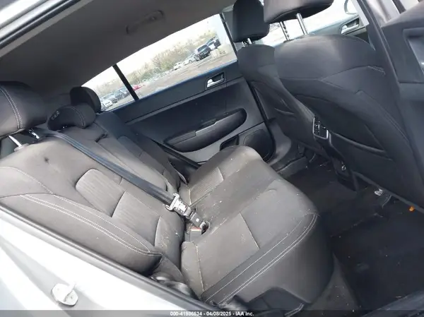 KNDPM3AC7M7889129 2021 KIA SPORTAGE - Image 8