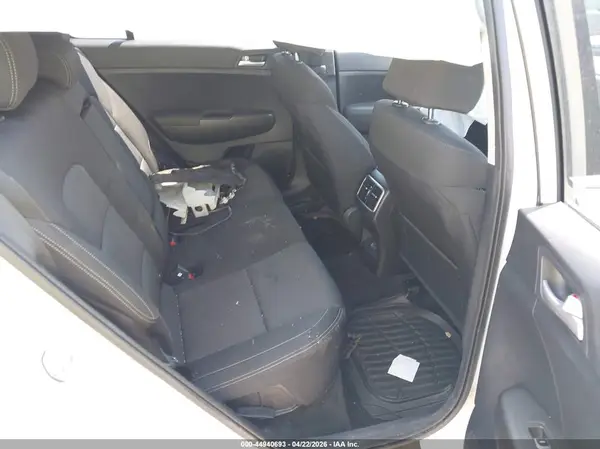 KNDPM3AC7M7909024 2021 KIA SPORTAGE - Image 8