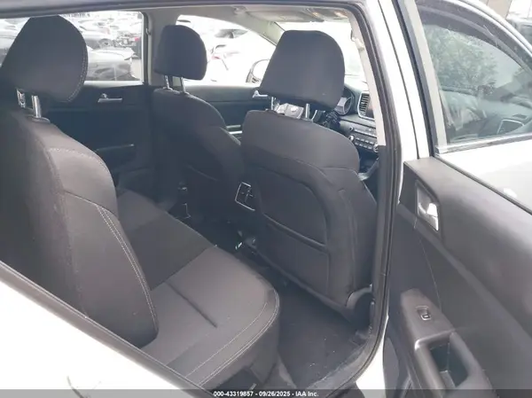 KNDPM3AC7M7909105 2021 KIA SPORTAGE - Image 8