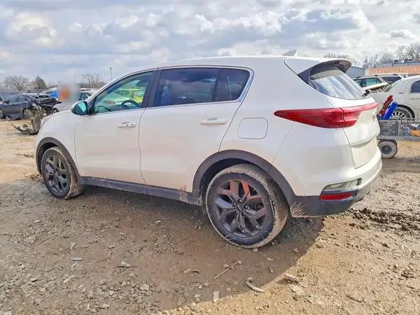 KNDPM3AC7N7025182 2022 KIA SPORTAGE - Image 2