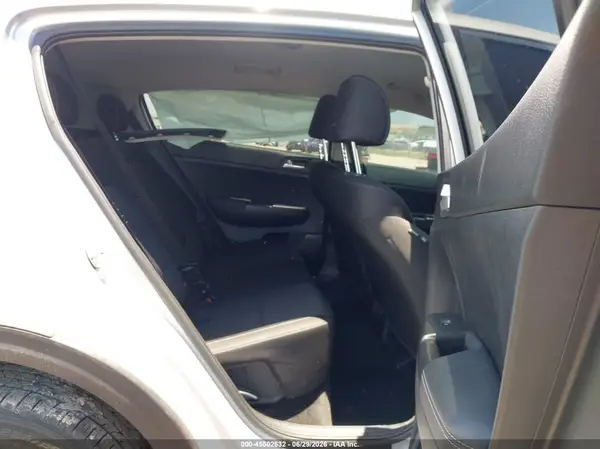 KNDPM3AC7N7946205 2022 KIA SPORTAGE - Image 8