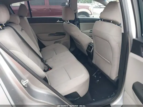 KNDPM3AC7N7952263 2022 KIA SPORTAGE - Image 8