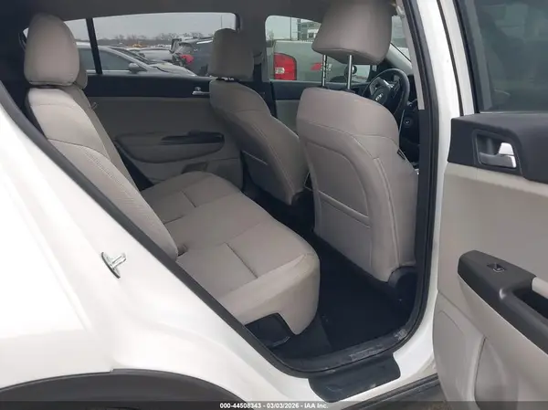 KNDPM3AC7N7956717 2022 KIA SPORTAGE - Image 8