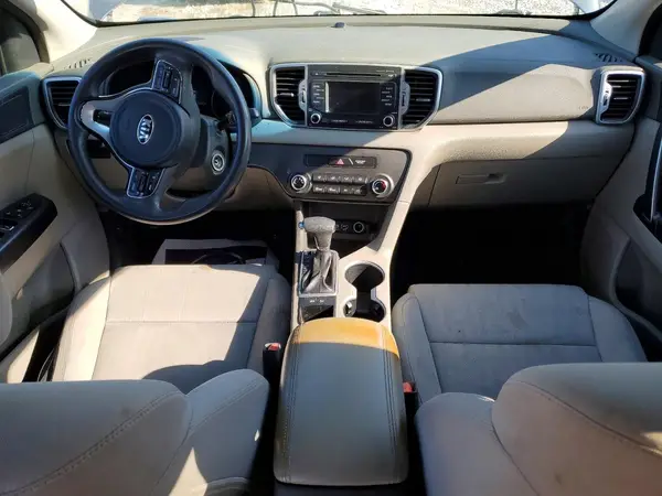 KNDPM3AC8H7032369 2017 KIA SPORTAGE - Image 8