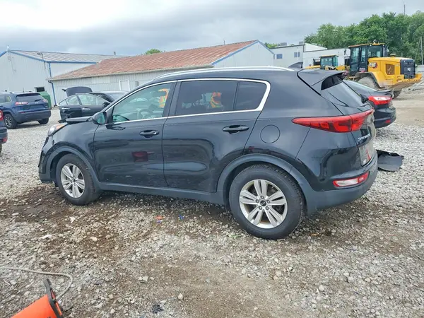 KNDPM3AC8H7035157 2017 KIA SPORTAGE - Image 2