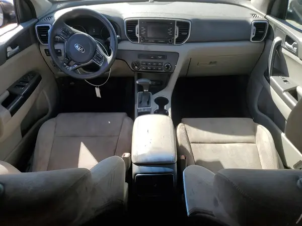 KNDPM3AC8H7044974 2017 KIA SPORTAGE - Image 8