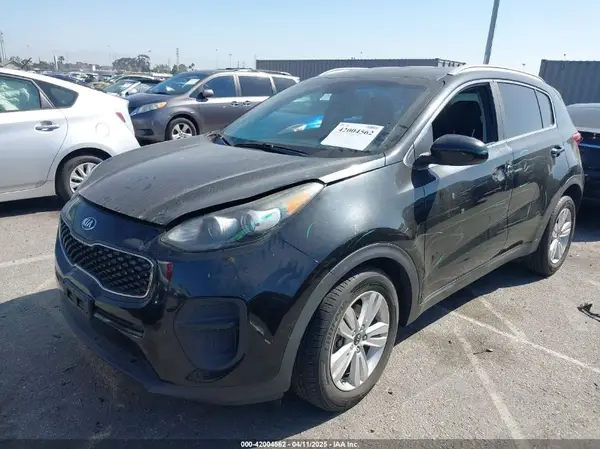 KNDPM3AC8H7049446 2017 KIA SPORTAGE - Image 2