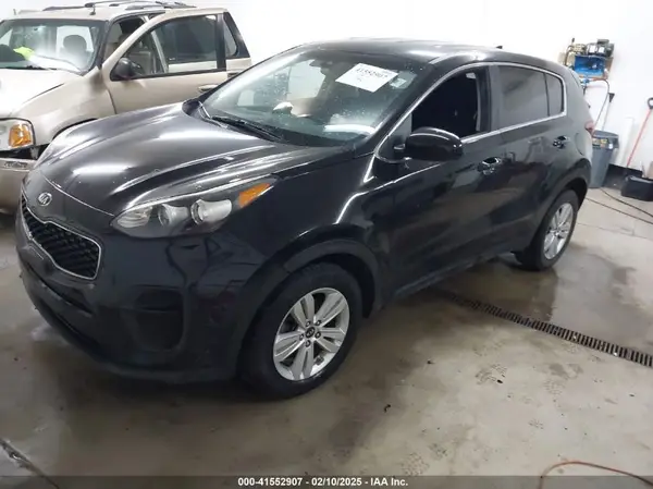 KNDPM3AC8H7070412 2017 KIA SPORTAGE - Image 2