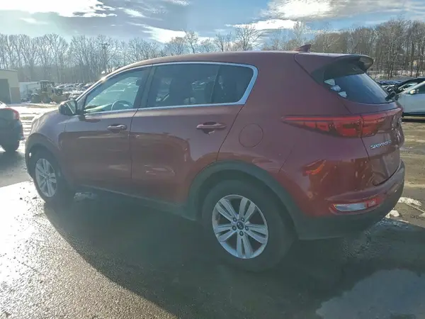 KNDPM3AC8H7082706 2017 KIA SPORTAGE - Image 2