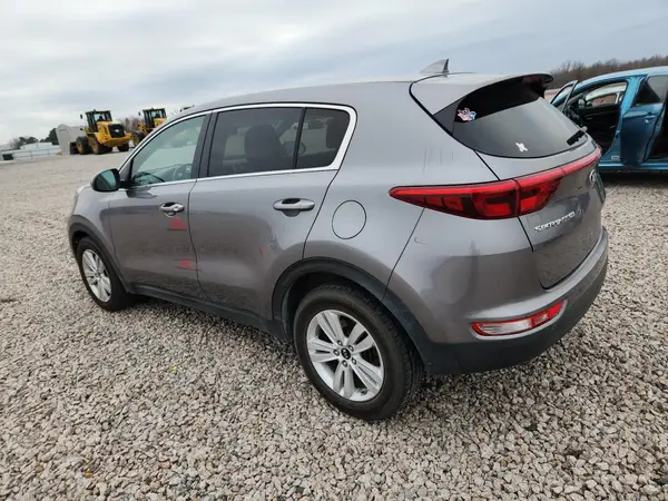 KNDPM3AC8H7083533 2017 KIA SPORTAGE - Image 2