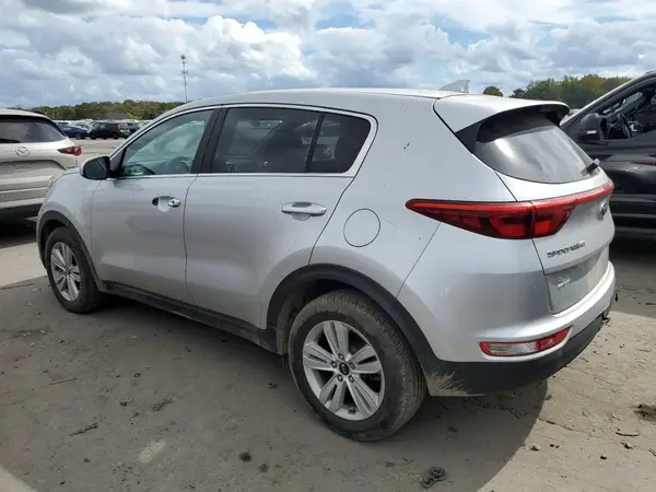KNDPM3AC8H7096038 2017 KIA SPORTAGE - Image 2