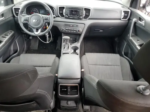 KNDPM3AC8H7096038 2017 KIA SPORTAGE - Image 8