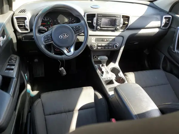 KNDPM3AC8H7097481 2017 KIA SPORTAGE - Image 8
