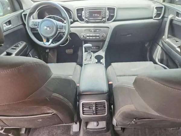 KNDPM3AC8H7105207 2017 KIA SPORTAGE - Image 8