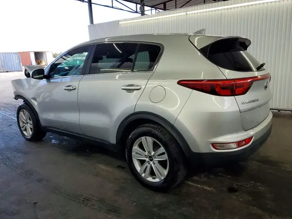 KNDPM3AC8H7115400 2017 KIA SPORTAGE - Image 2